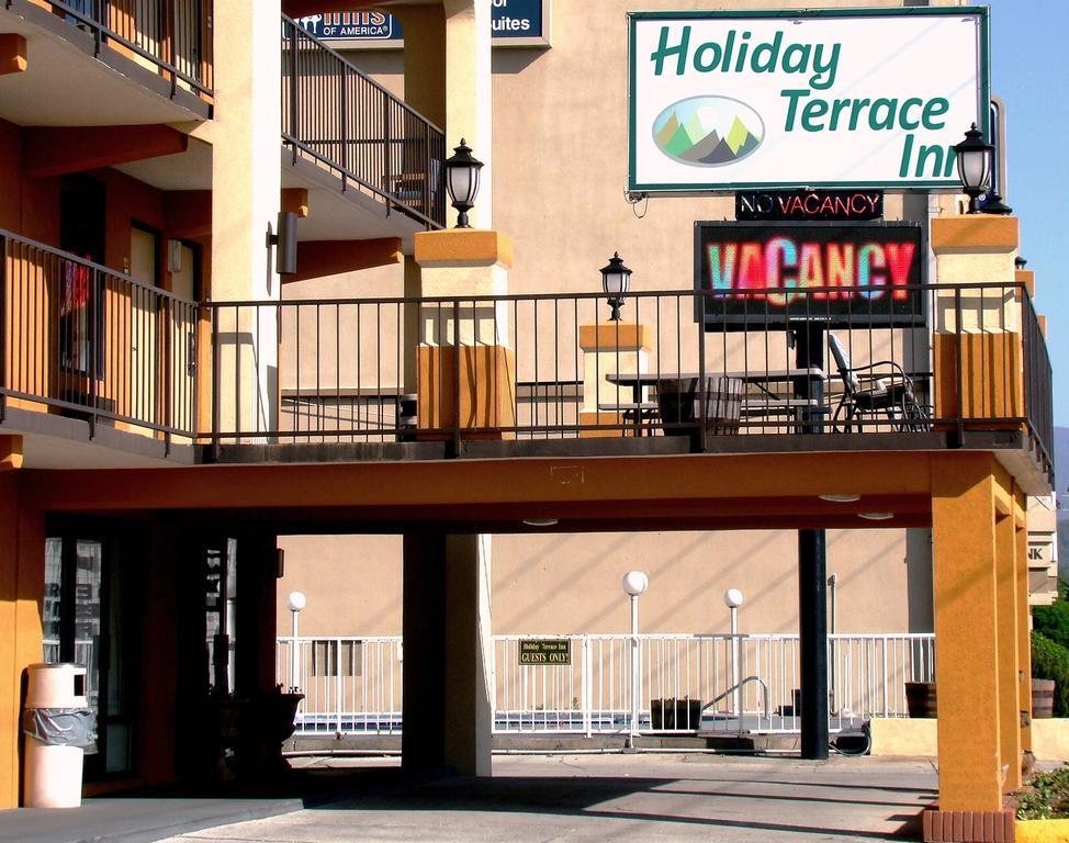 Holiday Terrace Inn - Піджен-Фордж Екстер'єр фото